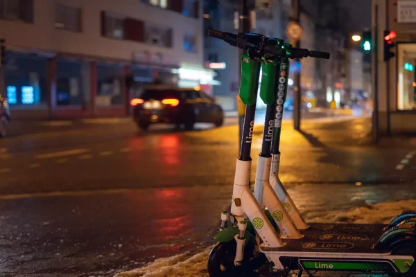 Vorsicht Falle! E-Scooter und ihre Tücken