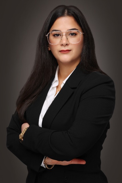 Frau Ghassemi Jangjoo